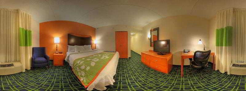 Fairfield Inn And Suites By Marriott Lakeland פלאנט סיטי מראה חיצוני תמונה