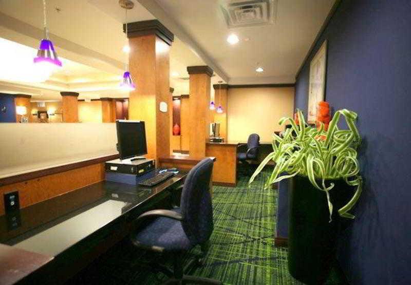 Fairfield Inn And Suites By Marriott Lakeland פלאנט סיטי מתקנים תמונה