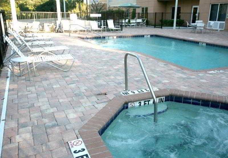 Fairfield Inn And Suites By Marriott Lakeland פלאנט סיטי מתקנים תמונה