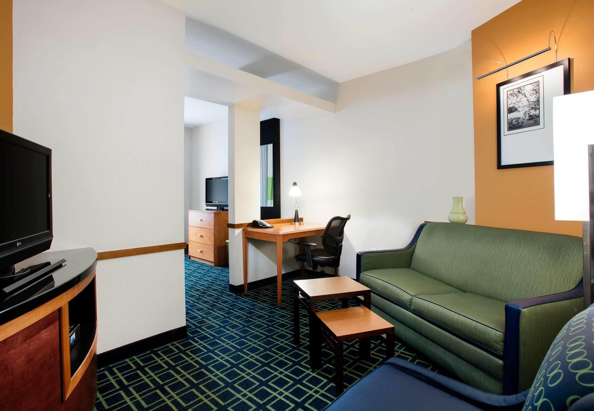 Fairfield Inn And Suites By Marriott Lakeland פלאנט סיטי מראה חיצוני תמונה